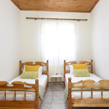 The Yellow Art Home Kalamata Ngoại thất bức ảnh
