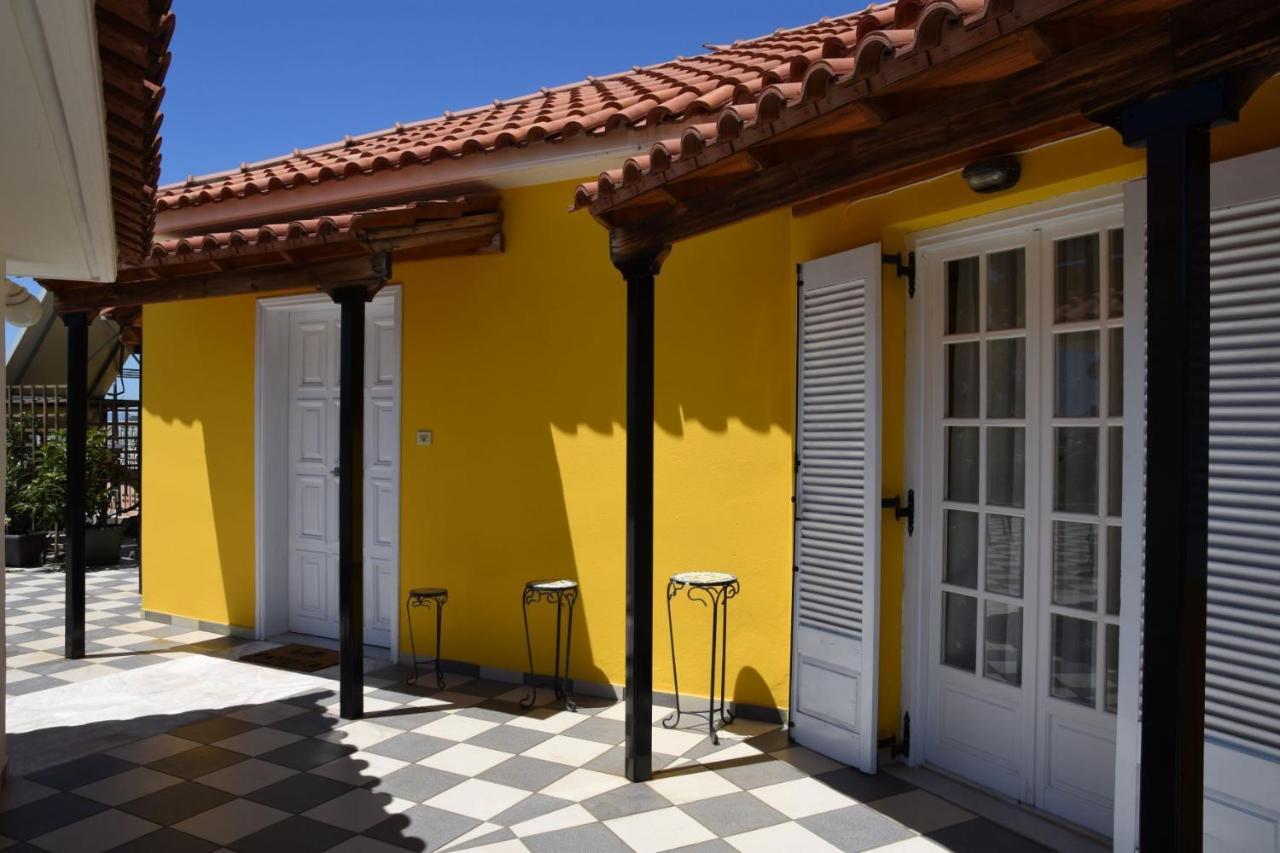 The Yellow Art Home Kalamata Ngoại thất bức ảnh