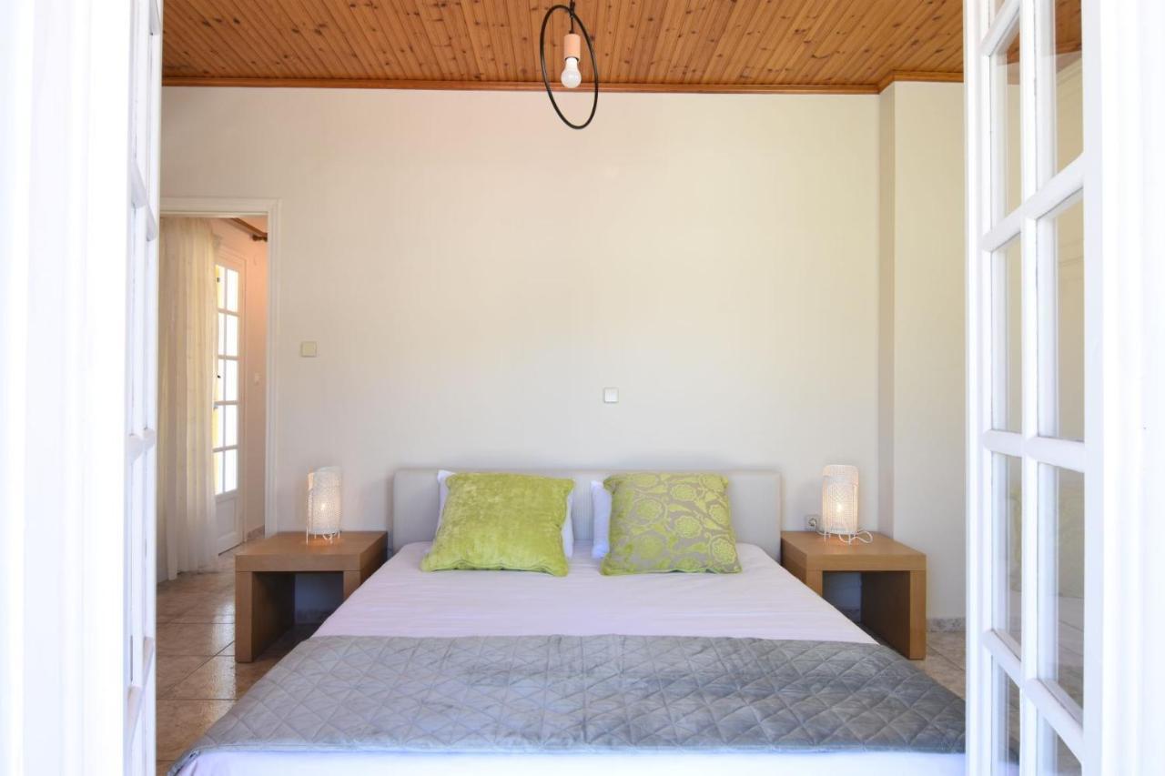 The Yellow Art Home Kalamata Ngoại thất bức ảnh