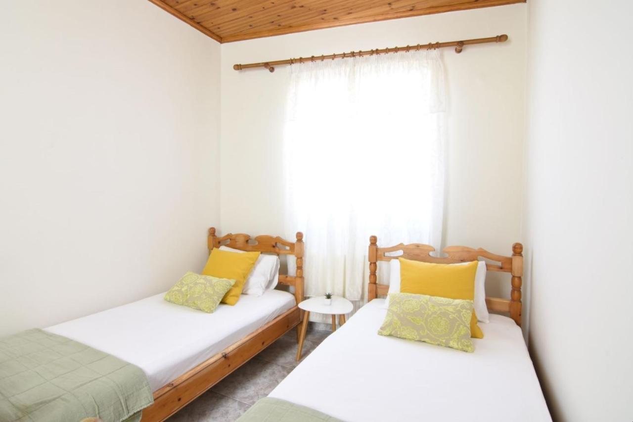 The Yellow Art Home Kalamata Ngoại thất bức ảnh
